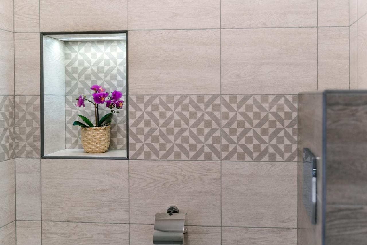 Guest Rooms Asenevtsi City Center Veliko Turnovo Bagian luar foto
